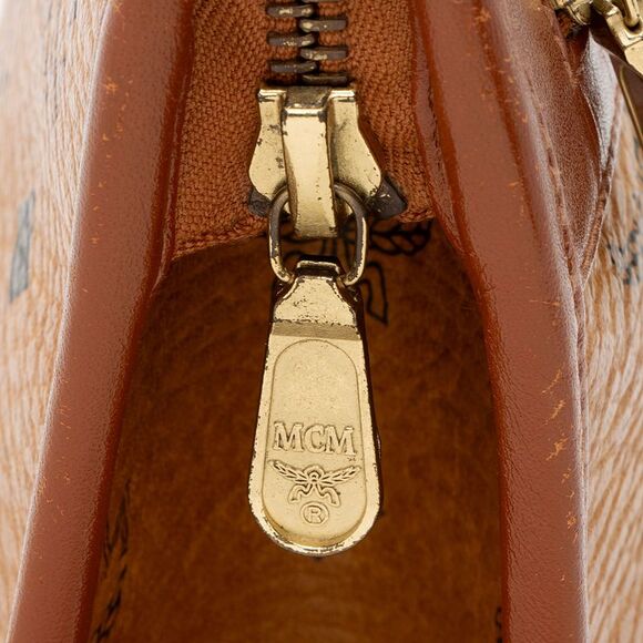 MCM Vintage Visetos Portfolio Clutch - Picture 8 of 14